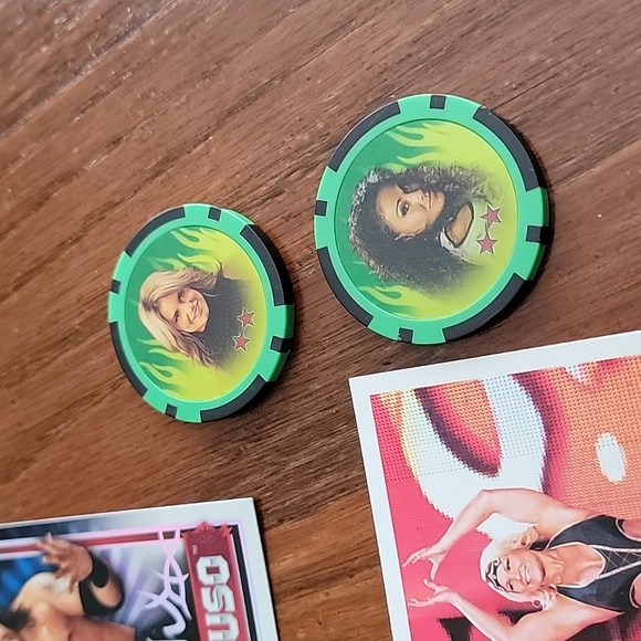 2011 WWE Topps Cards - Picture 10 of 15